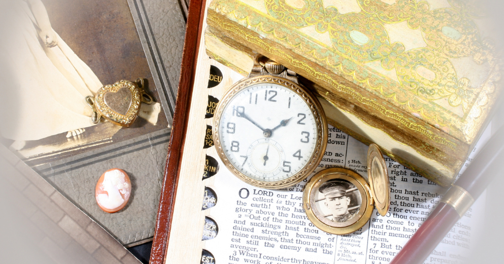 aging parent sharing family keepsakes during downsizing